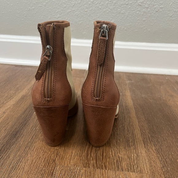 Dolce Vita Noraya Boots size 6.5 - Picture 3 of 6